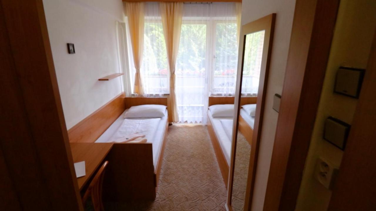 Horsky Hotel Neptun Mala Moravka Ngoại thất bức ảnh