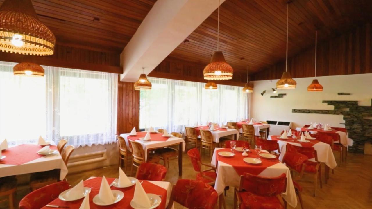 Horsky Hotel Neptun Mala Moravka Ngoại thất bức ảnh