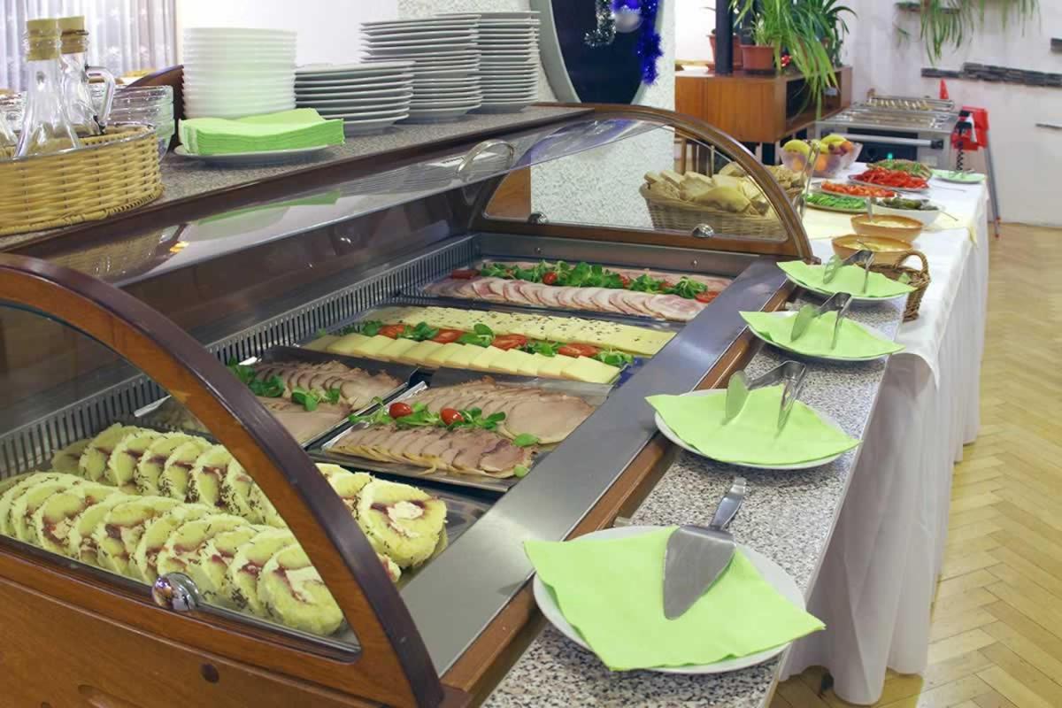 Horsky Hotel Neptun Mala Moravka Ngoại thất bức ảnh
