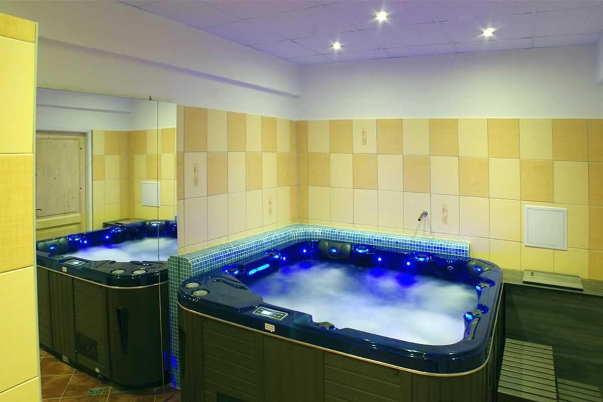 Horsky Hotel Neptun Mala Moravka Ngoại thất bức ảnh